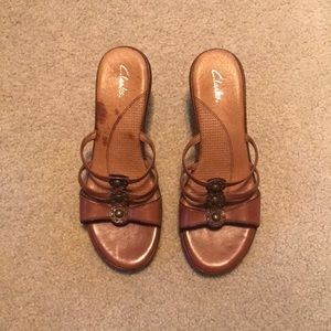 Clarks heels